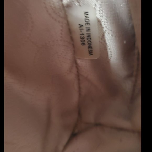 MICHAEL KORS LARGE STUDDED SELMA BAG - Picture 8 of 9